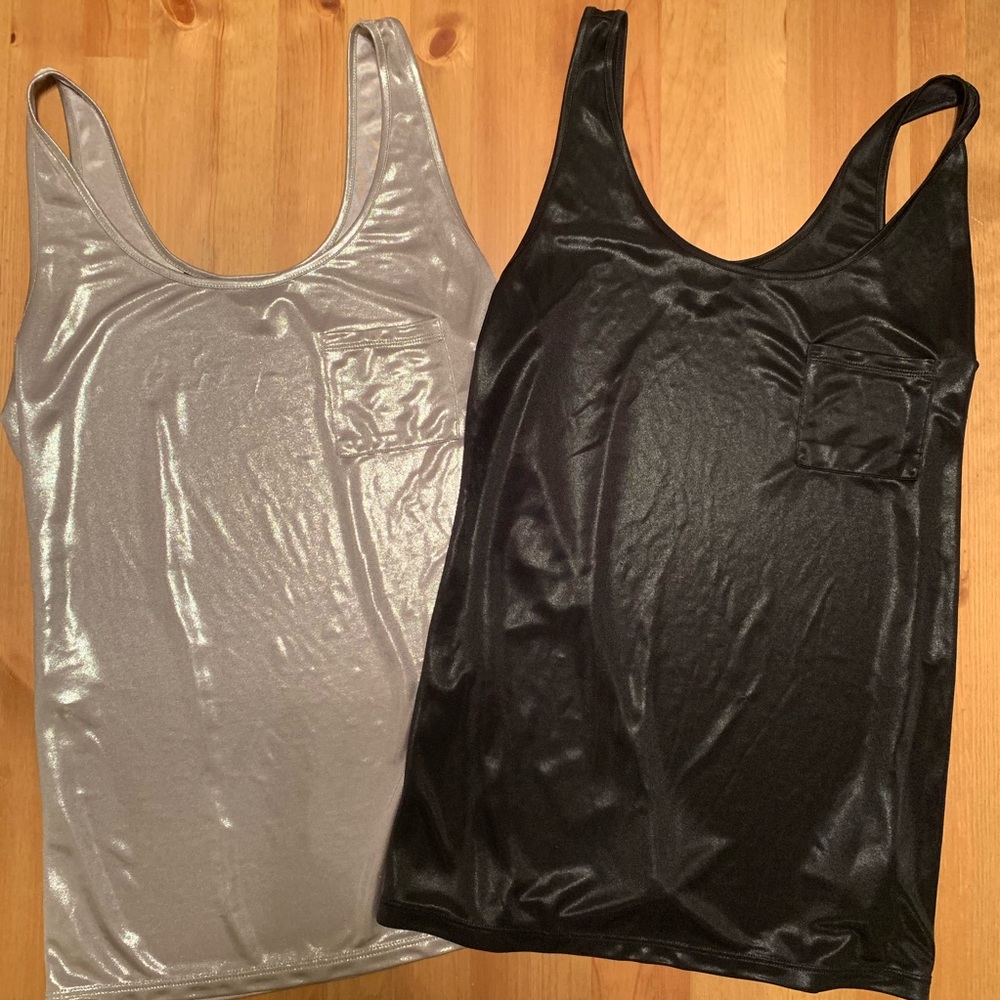 * sold* Guess Tank Tops (Bundle of 2)